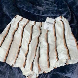 never worn forever 21 shorts